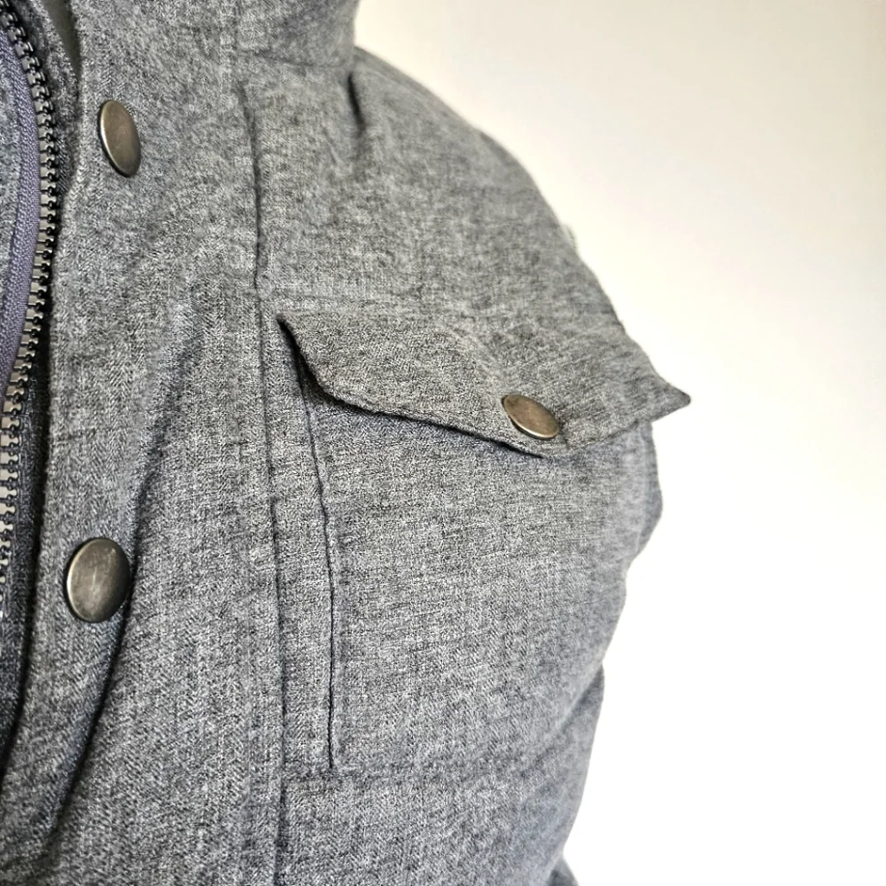 Old Navy Boys/Girls Quilted Gray Puffer Vest Flannel Look Sz L 5 Pockets…